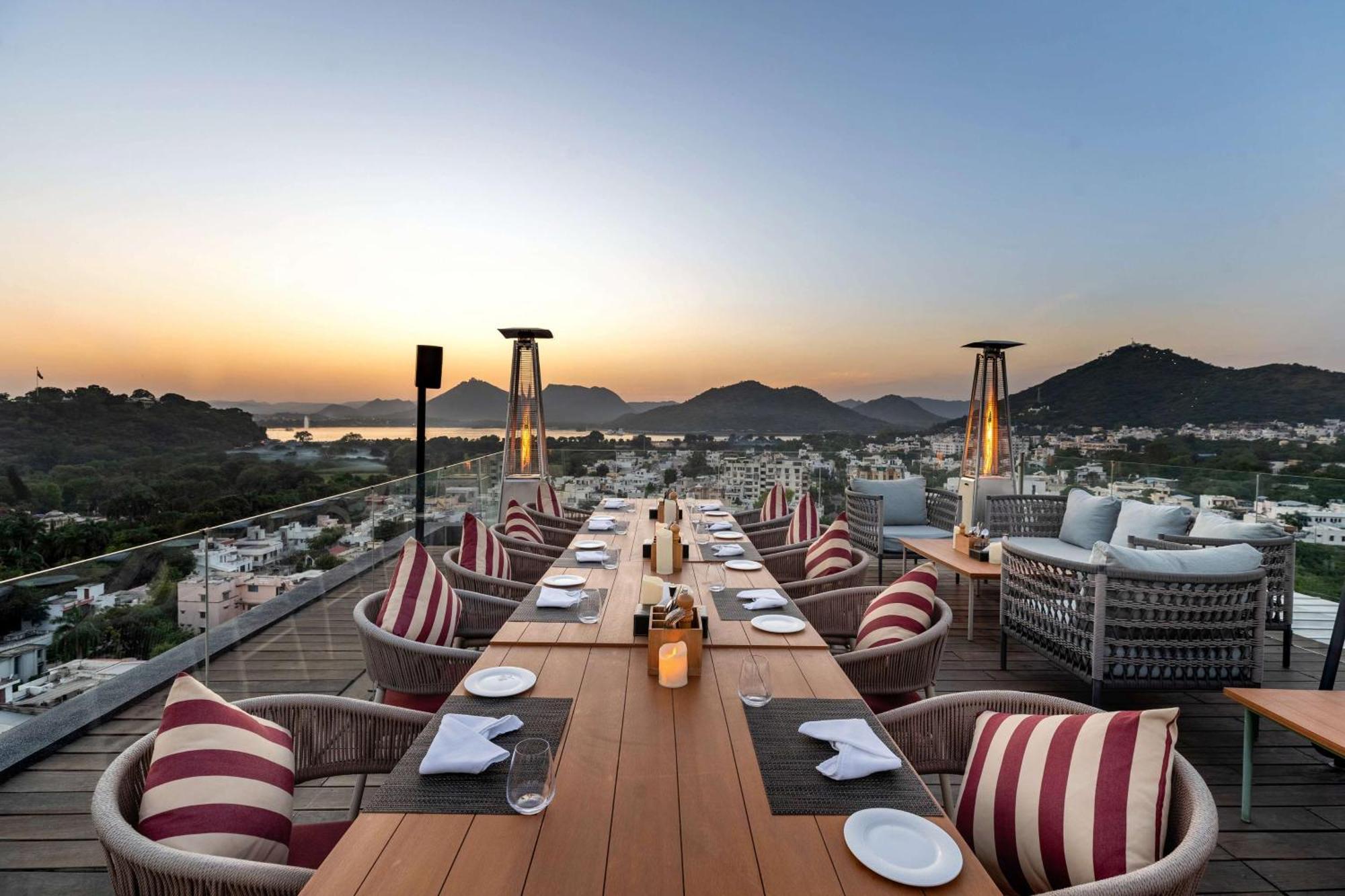Parallel Hotel Udaipur, A Member Of Radisson Individuals Exterior foto