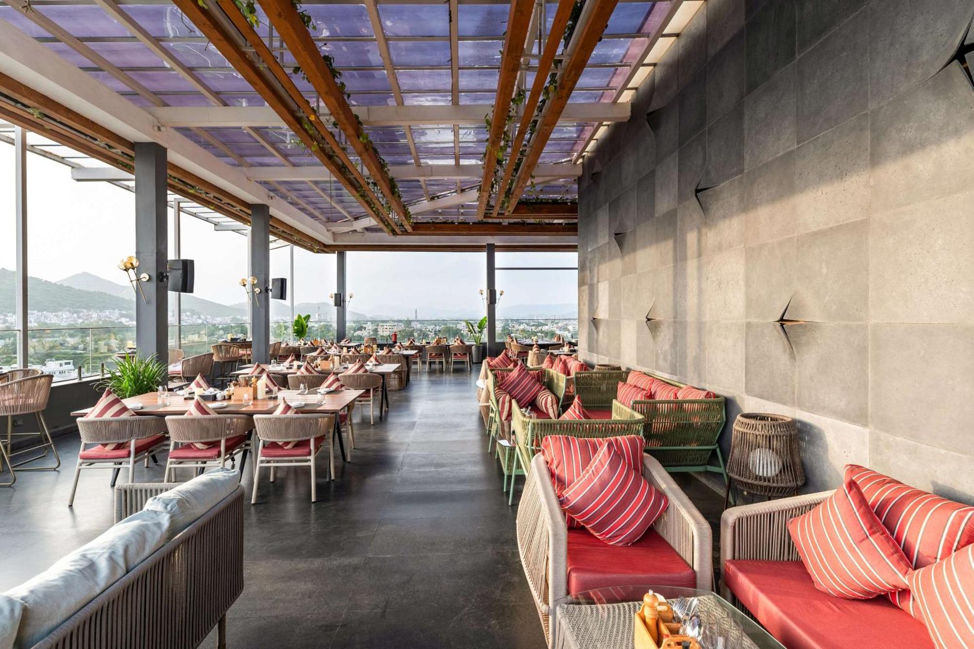 Parallel Hotel Udaipur, A Member Of Radisson Individuals Exterior foto